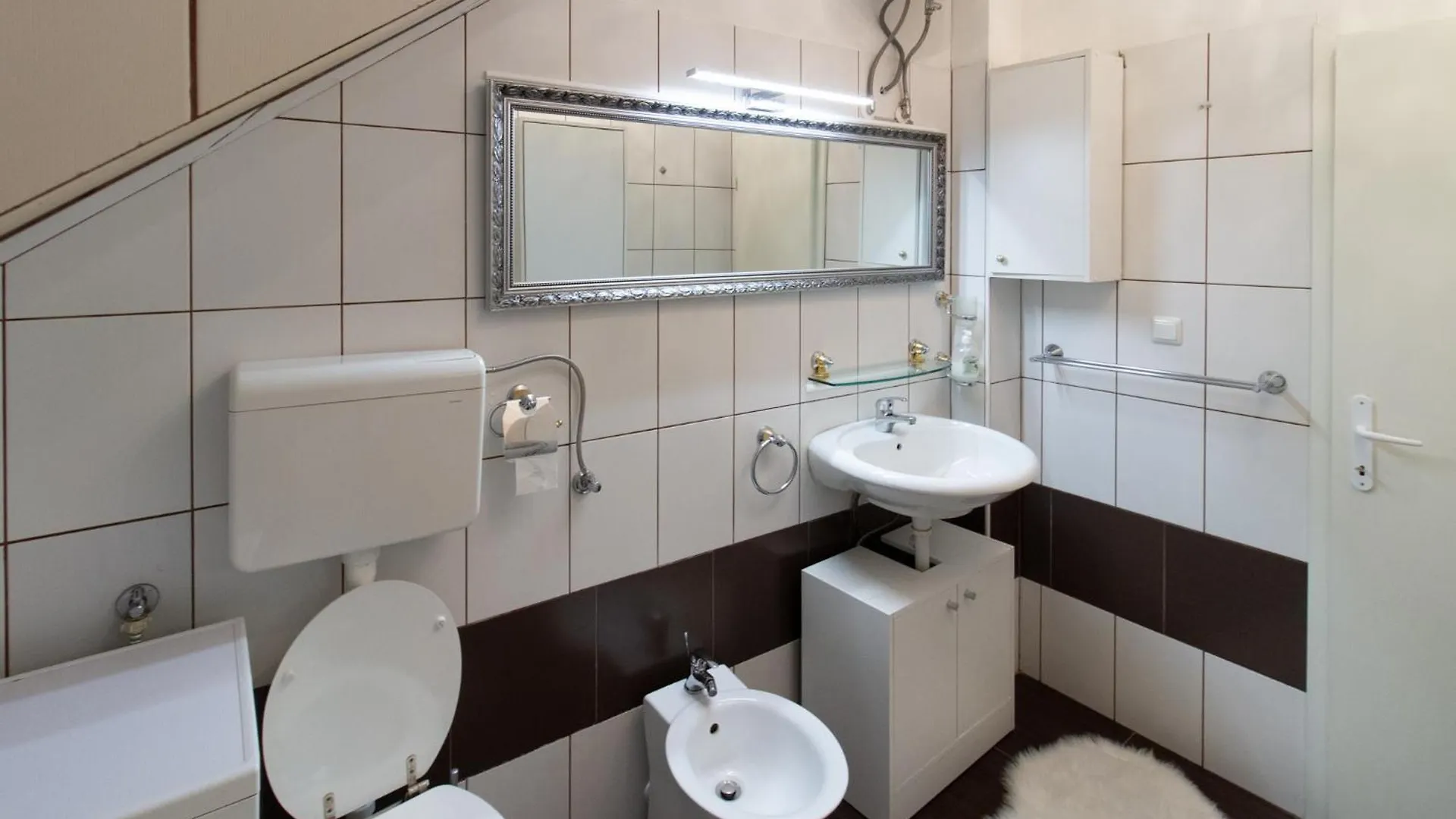 B&B Apartments Coli Apatrman Viola Self Check On The Ground Floor Bakar