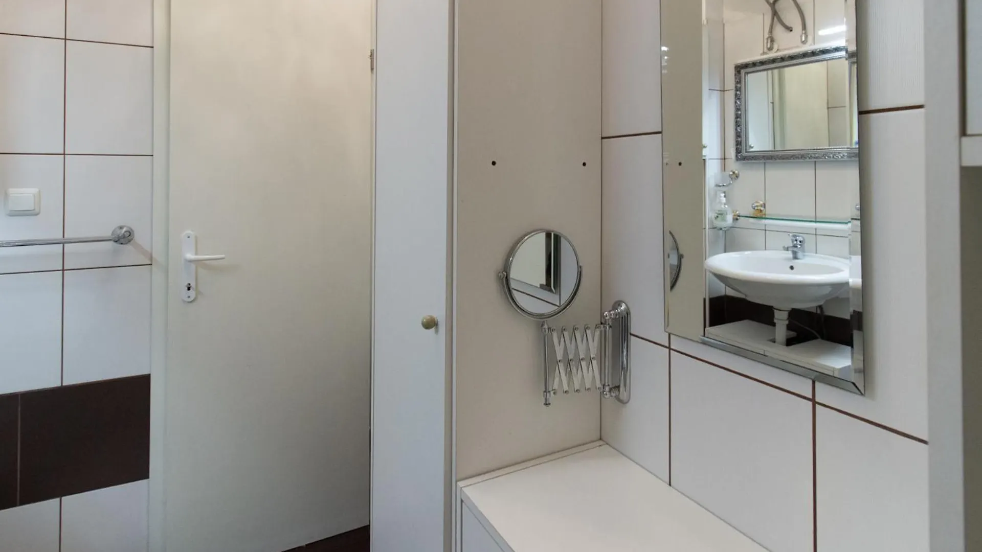 B&B Apartments Coli Apatrman Viola Self Check On The Ground Floor Bakar
