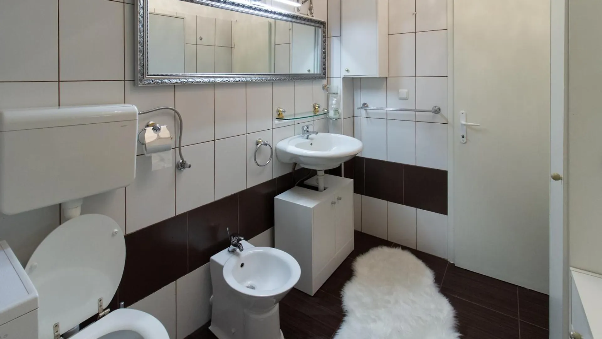 B&B Apartments Coli Apatrman Viola Self Check On The Ground Floor Bakar